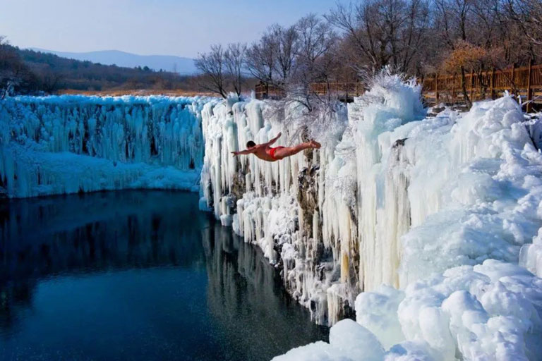 https://www.chinadiscovery.com/heilongjiang/mudanjiang/jingpo-lake.html